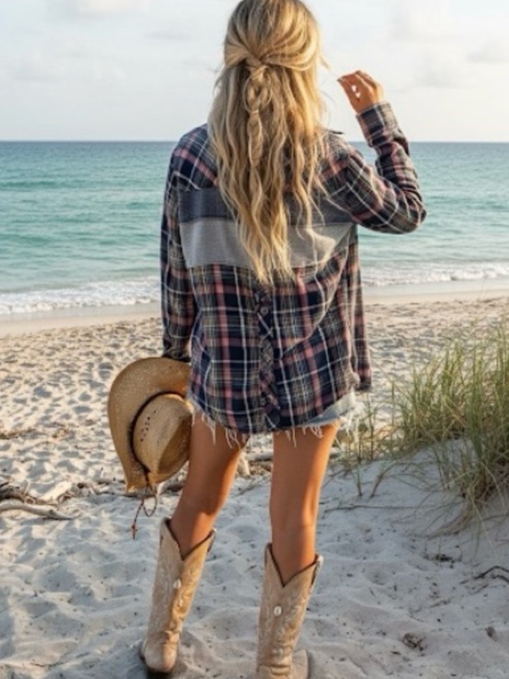 Girl Krazy Women’s Plaid Long Sleeve Button Down Raw Edge Shirt Size Small